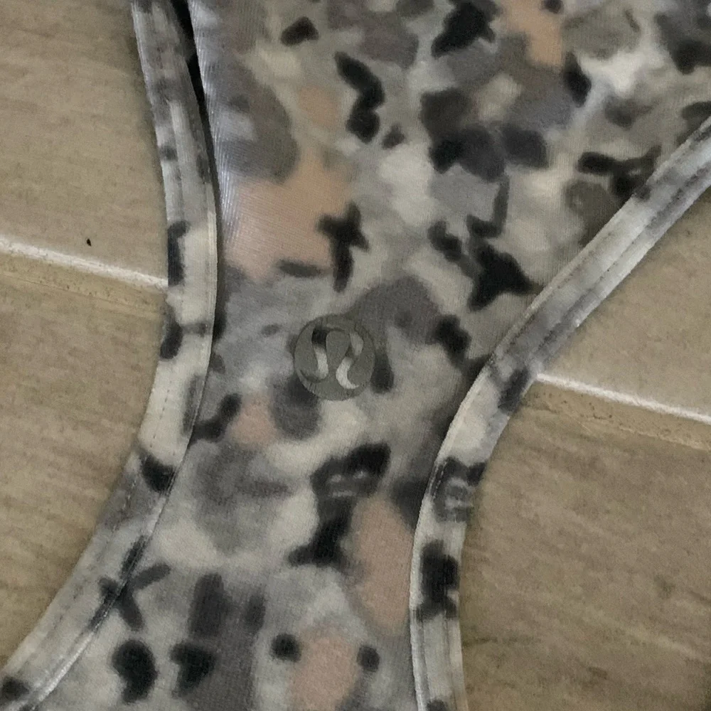 Lululemon Cool Racerback - Picture 9 of 9